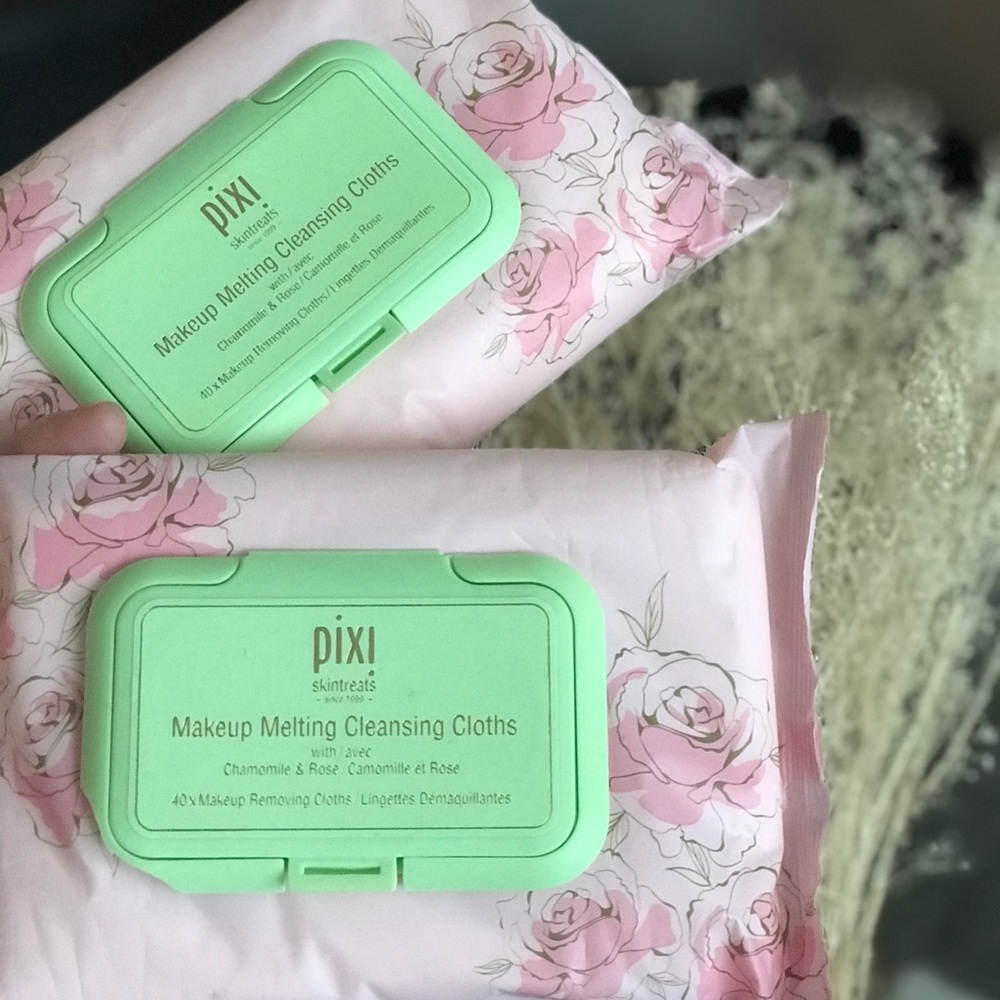 Pixi makeup Melting wipes